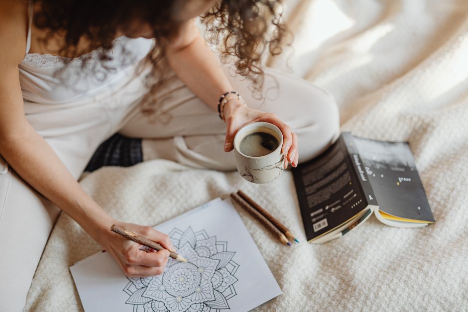 Spirituele winteruitstraling met mandala gordijnen. Spirituele winteruitstraling met mandala gordijnen.